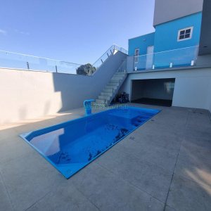 Casa com 377m², 4 dormitórios, 5 vagas, no bairro Bela Vista em Caxias do Sul para Alugar ou Comprar