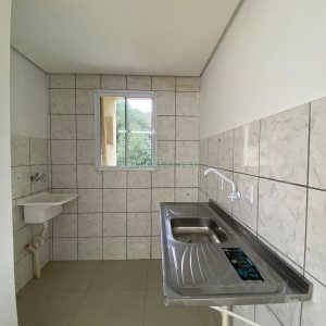 Apartamento com 44m², 2 dormitórios, 1 vaga, no bairro Nossa Senhora das Graças em Caxias do Sul para Comprar