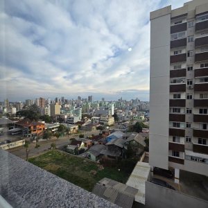 Apto Mobiliado com 112m², 2 dormitórios, 1 vaga, no bairro Lourdes em Caxias do Sul para Alugar