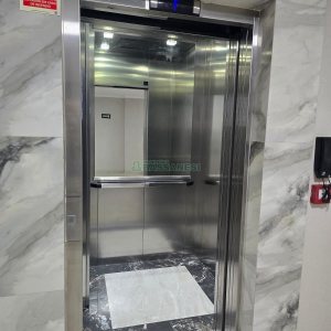Apto Mobiliado com 112m², 2 dormitórios, 1 vaga, no bairro Lourdes em Caxias do Sul para Alugar