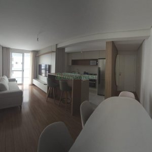 Apto Mobiliado com 112m², 2 dormitórios, 1 vaga, no bairro Lourdes em Caxias do Sul para Alugar