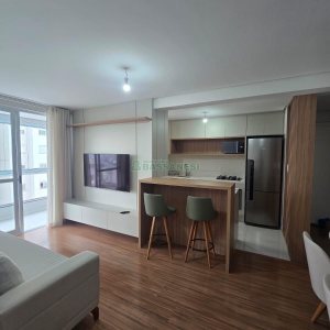 Apto Mobiliado com 112m², 2 dormitórios, 1 vaga, no bairro Lourdes em Caxias do Sul para Alugar