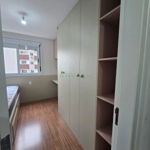 Apto Mobiliado com 112m², 2 dormitórios, 1 vaga, no bairro Lourdes em Caxias do Sul para Alugar