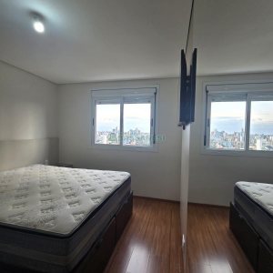 Apto Mobiliado com 112m², 2 dormitórios, 1 vaga, no bairro Lourdes em Caxias do Sul para Alugar
