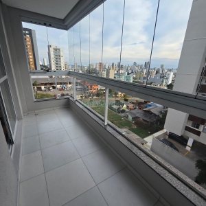 Apto Mobiliado com 112m², 2 dormitórios, 1 vaga, no bairro Lourdes em Caxias do Sul para Alugar