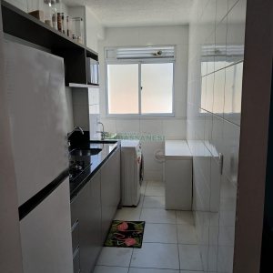 Apartamento com 42m², 2 dormitórios, 1 vaga, no bairro Panazzolo em Caxias do Sul para Alugar