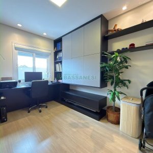 Apto Mobiliado com 173m², 1 dormitório, 2 vagas, no bairro Charqueadas em Caxias do Sul para Alugar