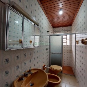 Casa com 120m², 3 dormitórios, 1 vaga, no bairro Cruzeiro em Caxias do Sul para Alugar