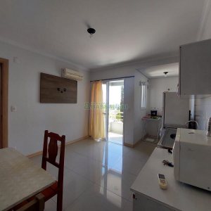 Apto Mobiliado, 1 dormitório, 1 vaga, no bairro Petrópolis em Caxias do Sul para Alugar