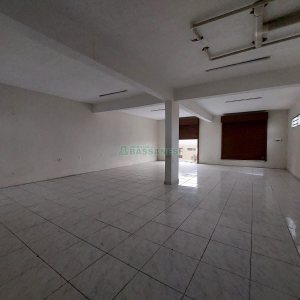 Loja com 90m², no bairro Centenário em Caxias do Sul para Alugar