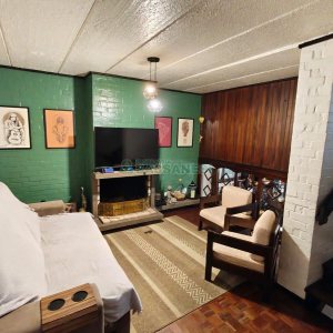 Casa com 154m², 3 dormitórios, no bairro Jardelino Ramos em Caxias do Sul para Comprar