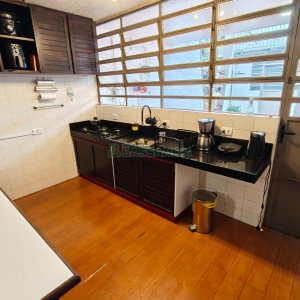 Casa com 154m², 3 dormitórios, no bairro Jardelino Ramos em Caxias do Sul para Comprar