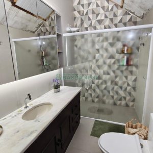 Casa com 154m², 3 dormitórios, no bairro Jardelino Ramos em Caxias do Sul para Comprar