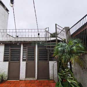 Casa com 154m², 3 dormitórios, no bairro Jardelino Ramos em Caxias do Sul para Comprar