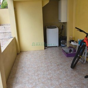 Casa com 70m², 3 dormitórios, 1 vaga, no bairro São Caetano em Caxias do Sul para Comprar