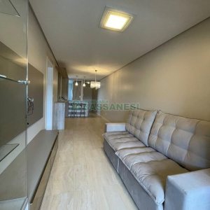 Apto Mobiliado com 83m², 2 dormitórios, 1 vaga, no bairro Jardim América em Caxias do Sul para Alugar