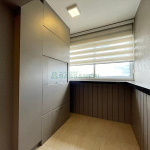 Apto Mobiliado com 83m², 2 dormitórios, 1 vaga, no bairro Jardim América em Caxias do Sul para Alugar