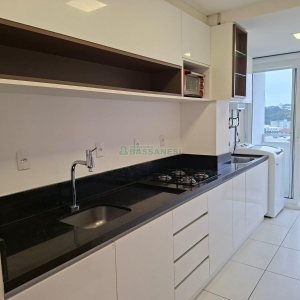 Apto Mobiliado com 47m², 1 dormitório, no bairro Lourdes em Caxias do Sul para Alugar