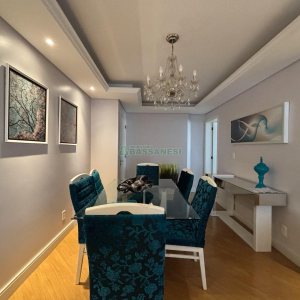 Apto Mobiliado com 126m², 3 dormitórios, 1 vaga, no bairro São Pelegrino em Caxias do Sul para Alugar