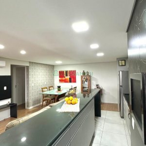 Apartamento com 94m², 3 dormitórios, 2 vagas, no bairro Panazzolo em Caxias do Sul para Comprar