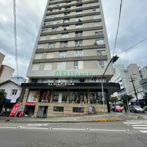 Apartamento com 82m², 2 dormitórios, no bairro São Pelegrino em Caxias do Sul para Alugar