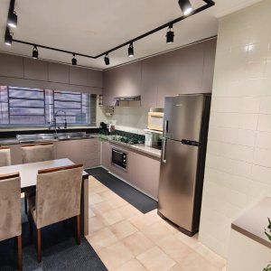 Apartamento com 84m², 3 dormitórios, 3 vagas, no bairro Madureira em Caxias do Sul para Comprar
