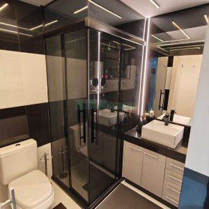 Apartamento com 84m², 3 dormitórios, 3 vagas, no bairro Madureira em Caxias do Sul para Comprar