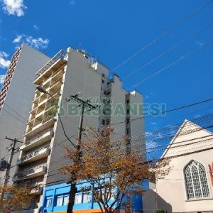 Apartamento, 2 dormitórios, no bairro Centro em Caxias do Sul para Alugar
