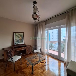 Apartamento, 2 dormitórios, no bairro Centro em Caxias do Sul para Alugar