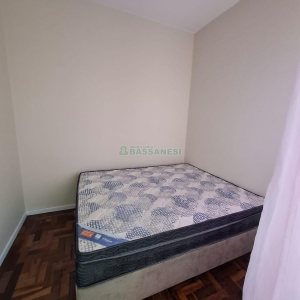 Apartamento, 2 dormitórios, no bairro Centro em Caxias do Sul para Alugar
