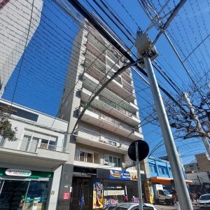 Apartamento, 2 dormitórios, no bairro Centro em Caxias do Sul para Alugar