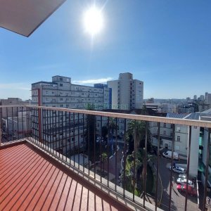 Apartamento, 2 dormitórios, no bairro Centro em Caxias do Sul para Alugar