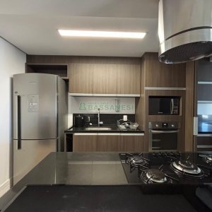 Apto Mobiliado com 98m², 2 dormitórios, 2 vagas, no bairro Jardim América em Caxias do Sul para Alugar