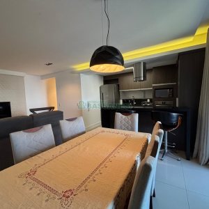 Apto Mobiliado com 98m², 2 dormitórios, 2 vagas, no bairro Jardim América em Caxias do Sul para Alugar