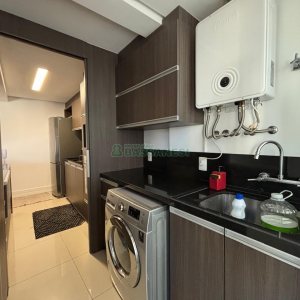 Apto Mobiliado com 98m², 2 dormitórios, 2 vagas, no bairro Jardim América em Caxias do Sul para Alugar