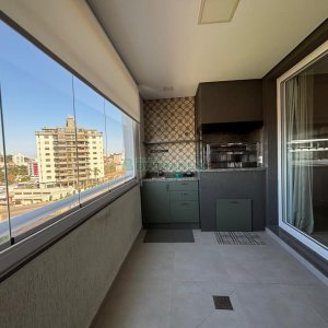 Apto Mobiliado com 98m², 2 dormitórios, 2 vagas, no bairro Jardim América em Caxias do Sul para Alugar