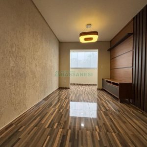 Apartamento com 53m², 2 dormitórios, 1 vaga, no bairro São Leopoldo em Caxias do Sul para Alugar