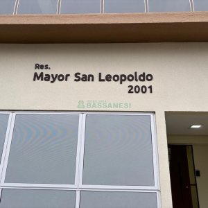 Apartamento com 53m², 2 dormitórios, 1 vaga, no bairro São Leopoldo em Caxias do Sul para Alugar