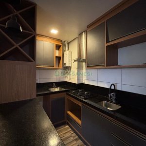 Apartamento com 53m², 2 dormitórios, 1 vaga, no bairro São Leopoldo em Caxias do Sul para Alugar