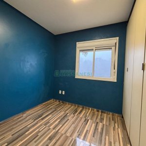 Apartamento com 53m², 2 dormitórios, 1 vaga, no bairro São Leopoldo em Caxias do Sul para Alugar