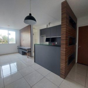 Apartamento com 77m², 2 dormitórios, 1 vaga, no bairro De Zorzi em Caxias do Sul para Alugar