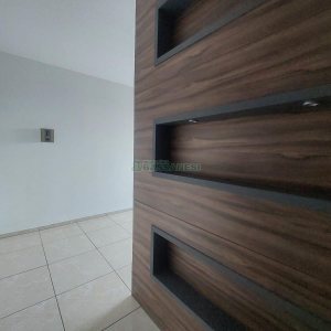 Apartamento com 77m², 2 dormitórios, 1 vaga, no bairro De Zorzi em Caxias do Sul para Alugar