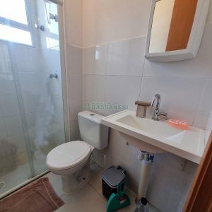 Apto Mobiliado com 40m², 2 dormitórios, 1 vaga, no bairro Presidente Vargas em Caxias do Sul para Alugar