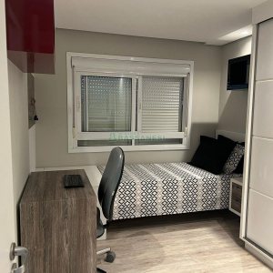Apto Mobiliado com 146m², 3 dormitórios, 3 vagas, no bairro Jardim América em Caxias do Sul para Comprar