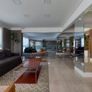 Apartamento com 93m², 3 dormitórios, 1 vaga, no bairro Madureira em Caxias do Sul para Alugar