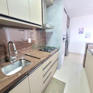 Apto Mobiliado com 90m², 2 dormitórios, 2 vagas, no bairro Madureira em Caxias do Sul para Alugar