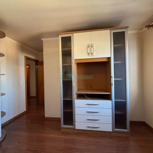 Apartamento com 110m², 3 dormitórios, 1 vaga, no bairro Rio Branco em Caxias do Sul para Alugar