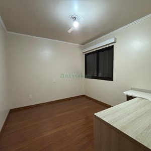 Apartamento com 110m², 3 dormitórios, 1 vaga, no bairro Rio Branco em Caxias do Sul para Alugar