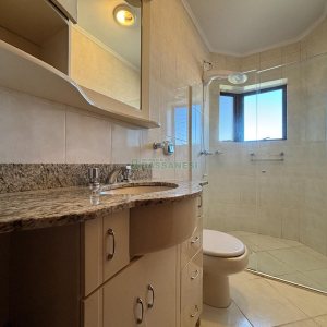 Apartamento com 110m², 3 dormitórios, 1 vaga, no bairro Rio Branco em Caxias do Sul para Alugar
