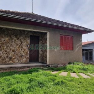 Casa com 100m², 3 dormitórios, 1 vaga, no bairro São Virgílio em Caxias do Sul para Alugar